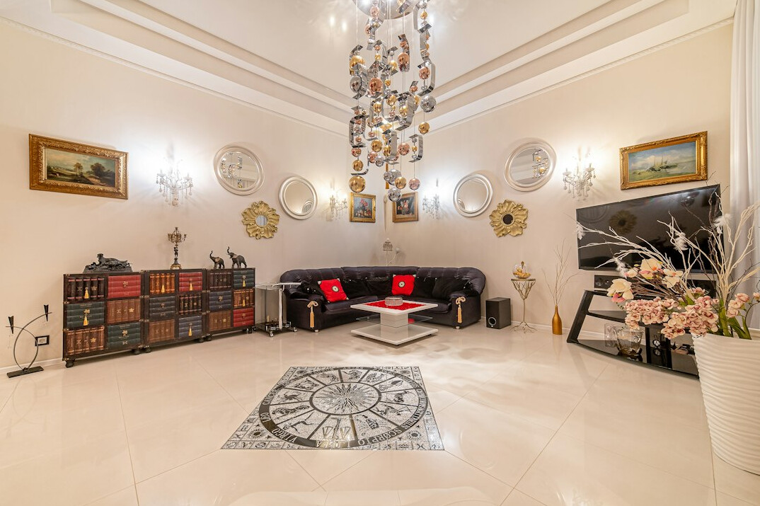 luxury celebrity living room